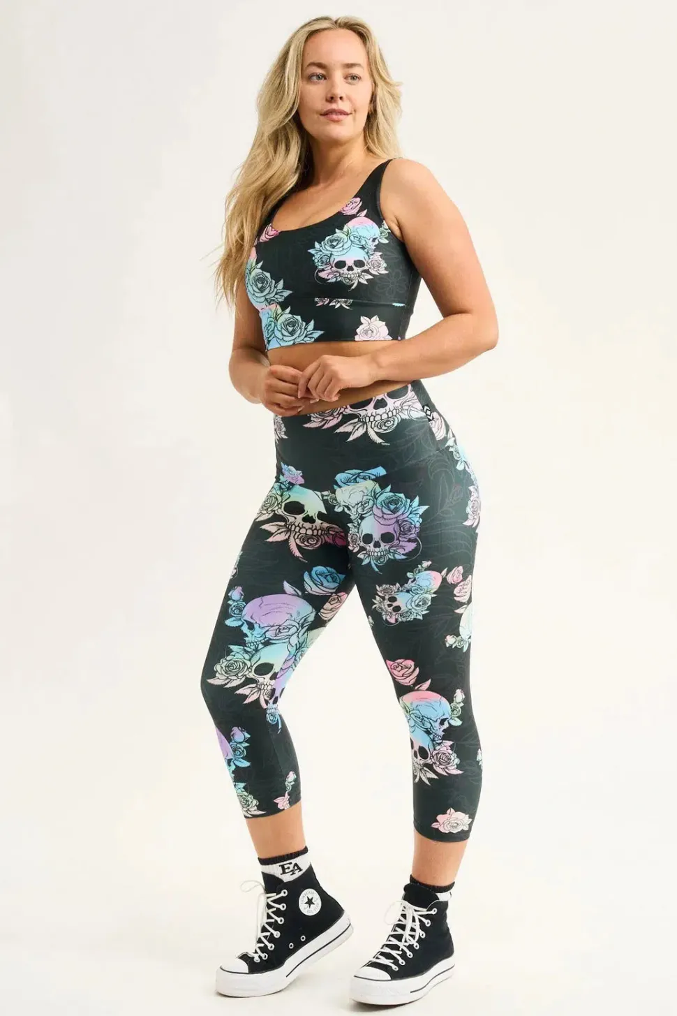 Bad Witch Performance - Scoop Neck Comfort Crop Top