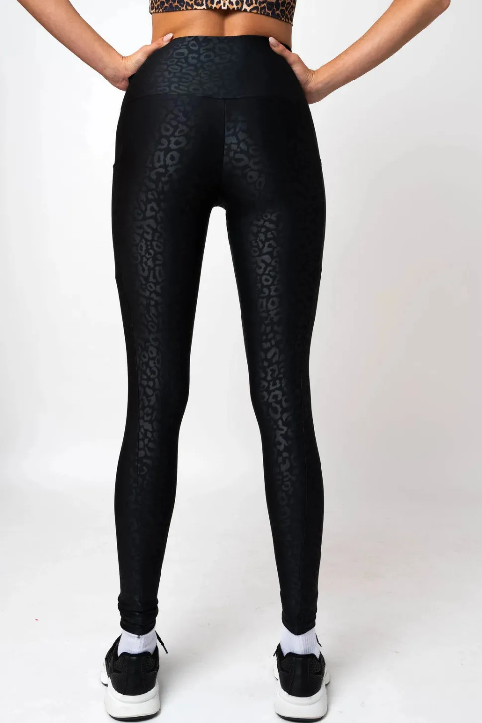 Black Exotic Touch Jag - Panel Pocket High Waisted Leggings