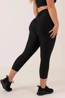 Black Performance - Double Booty Scrunch High Waisted Capri Leggings
