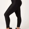 Black Performance - Extra High Waisted 7/8 Leggings
