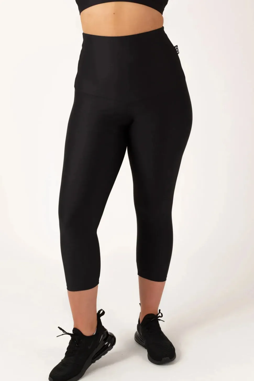 Black Performance - Extra High Waisted Capri Leggings