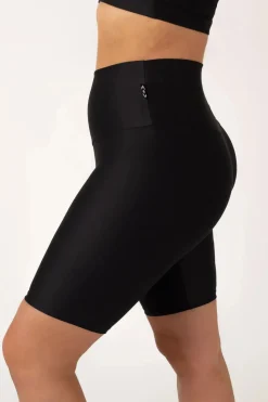 Black Performance - High Waisted Long Shorts