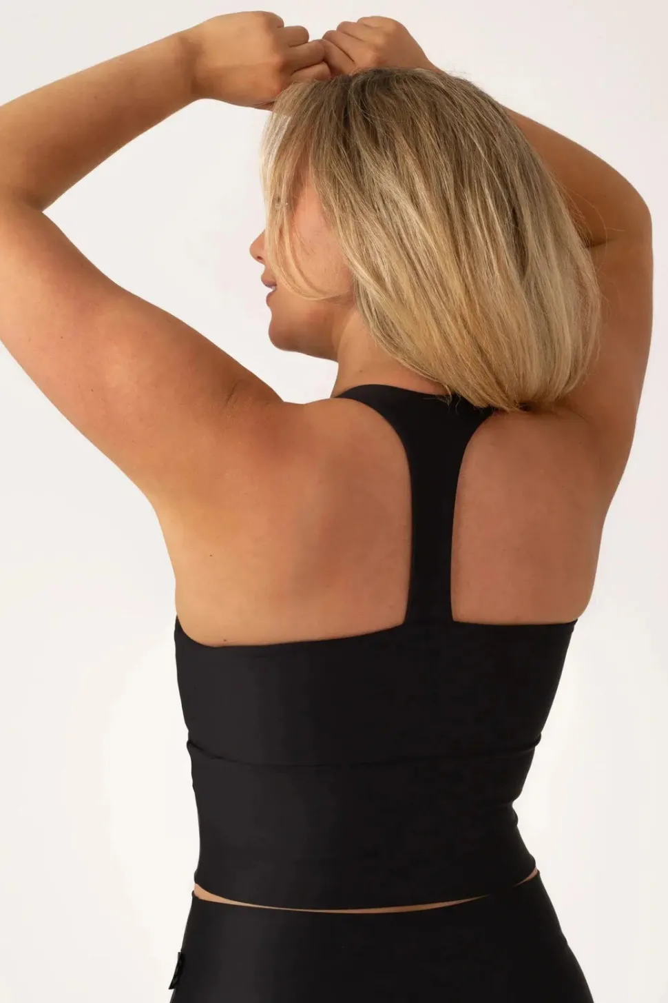 Black Performance - Longline T Back Comfort Crop Top
