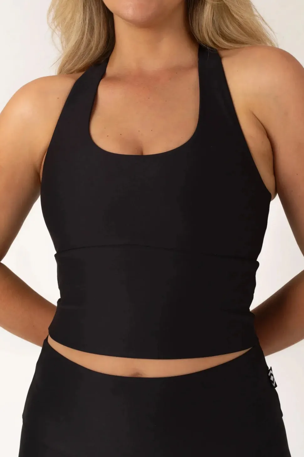 Black Performance - Longline T Back Comfort Crop Top