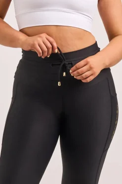 Black Performance - Luxe Panel Pocket Drawstring Capri Leggings