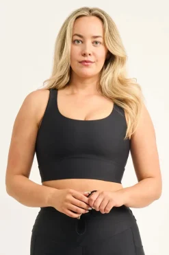 Black Performance - Luxe Scoop Neck Comfort Crop Top