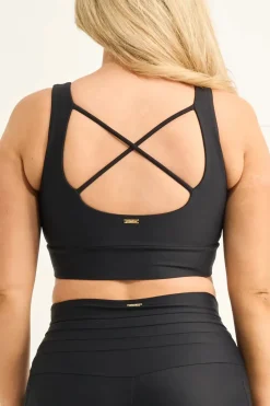 Black Performance - Luxe Scoop Neck Comfort Crop Top