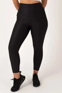 Black Performance - Panel Pocket Extra High Waisted 7/8 Leggings
