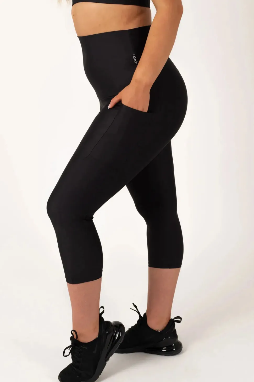 Black Performance - Panel Pocket Extra High Waisted Capri Leggings