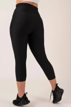 Black Performance - Pocket Booty Shaper Drawstring Capri Leggings