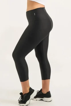Black Performance - Tummy Control High Waisted Capri Leggings
