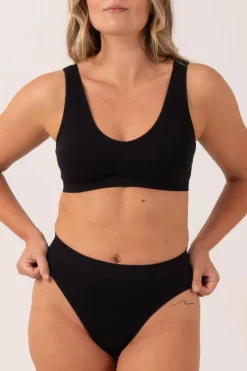 Black Rib Seam Free - Plunge Bralette