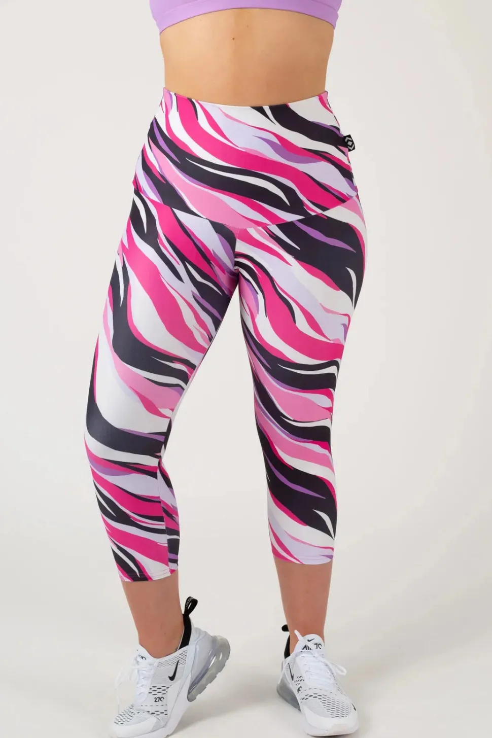 Catwalk Performance - Extra High Waisted Capri Leggings
