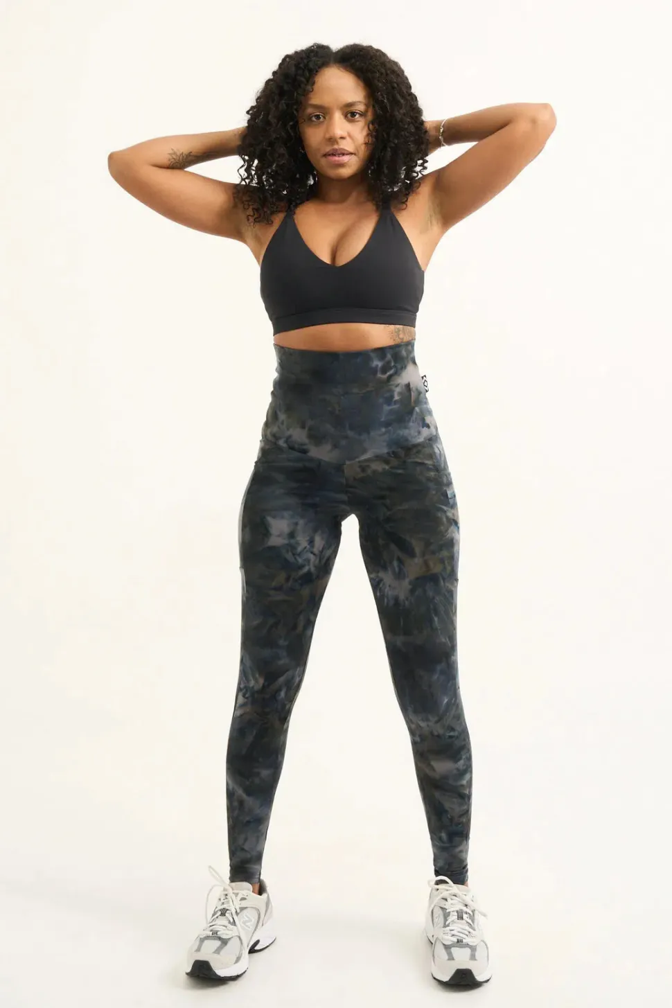Dark and Moody Tie Dye Body Contouring - Panel Pocket Extra High Waisted Leggings