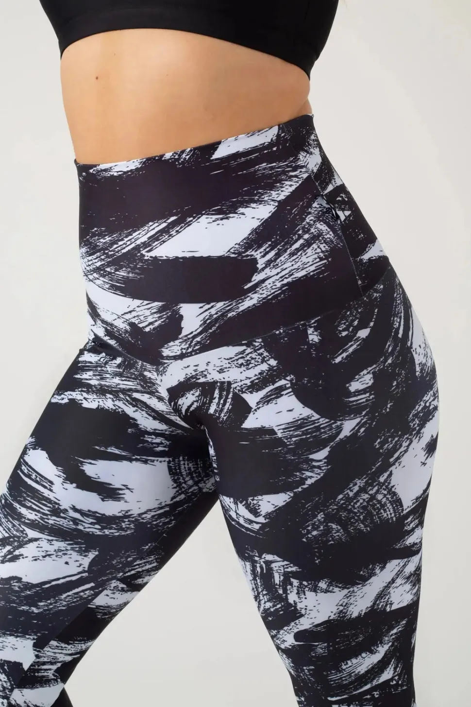 Destruction Performance - Extra High Waisted Leggings