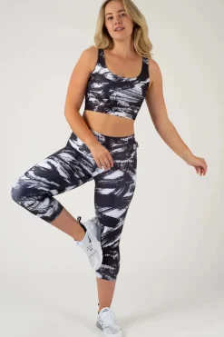 Destruction Performance - High Waisted Capri Leggings