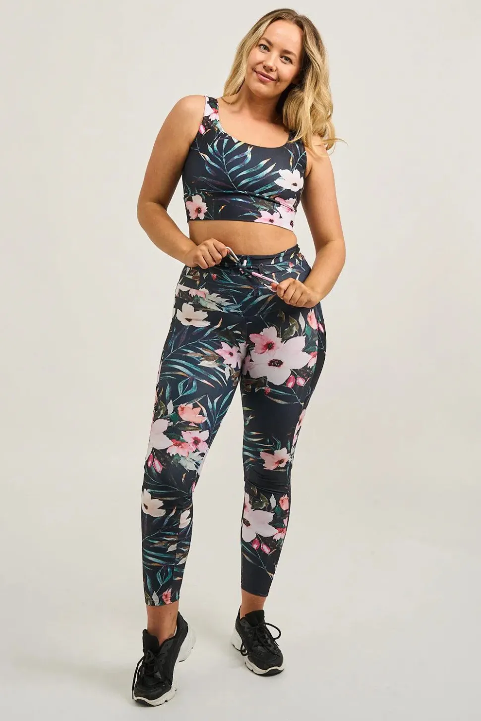 Exotic At Heart Performance - Panel Pocket Drawstring High Waisted Leggings