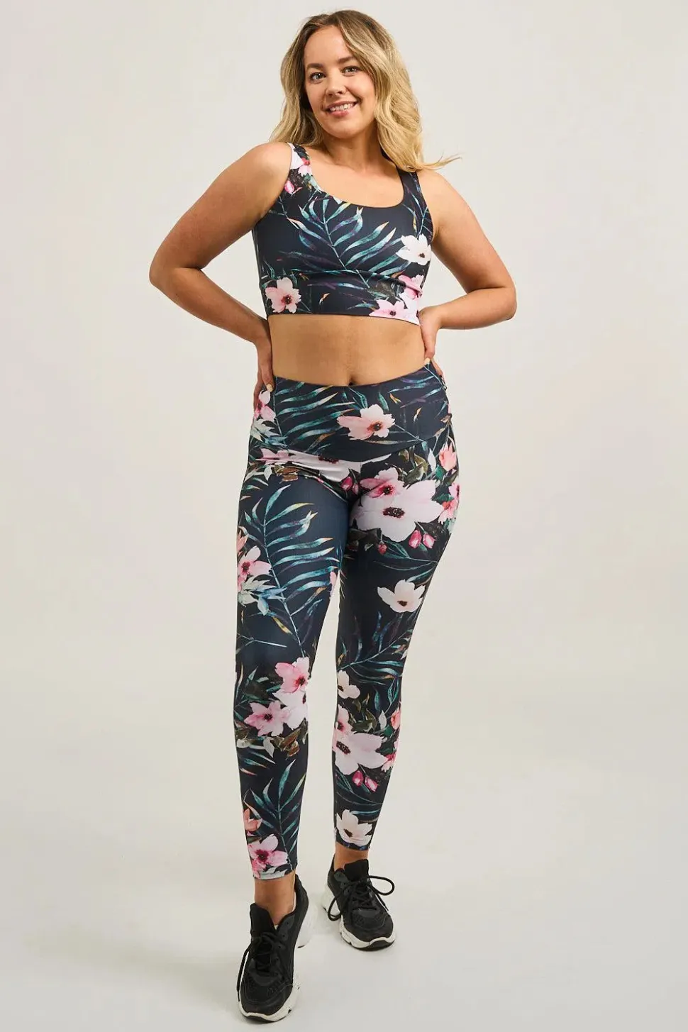 Exotic At Heart Performance - High Waisted Leggings