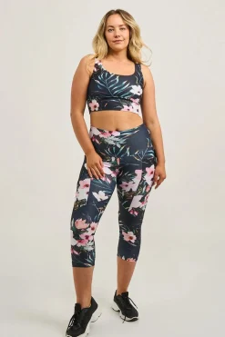 Exotic At Heart Performance - Pocket Booty Shaper High Waisted Capri Leggings