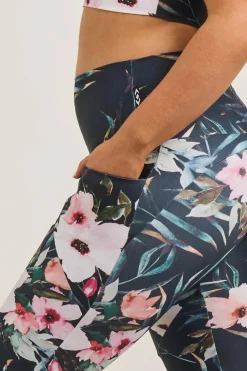 Exotic At Heart Performance - Pocket Booty Shaper High Waisted Capri Leggings