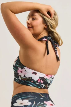 Exotic At Heart Performance - Halter Crop