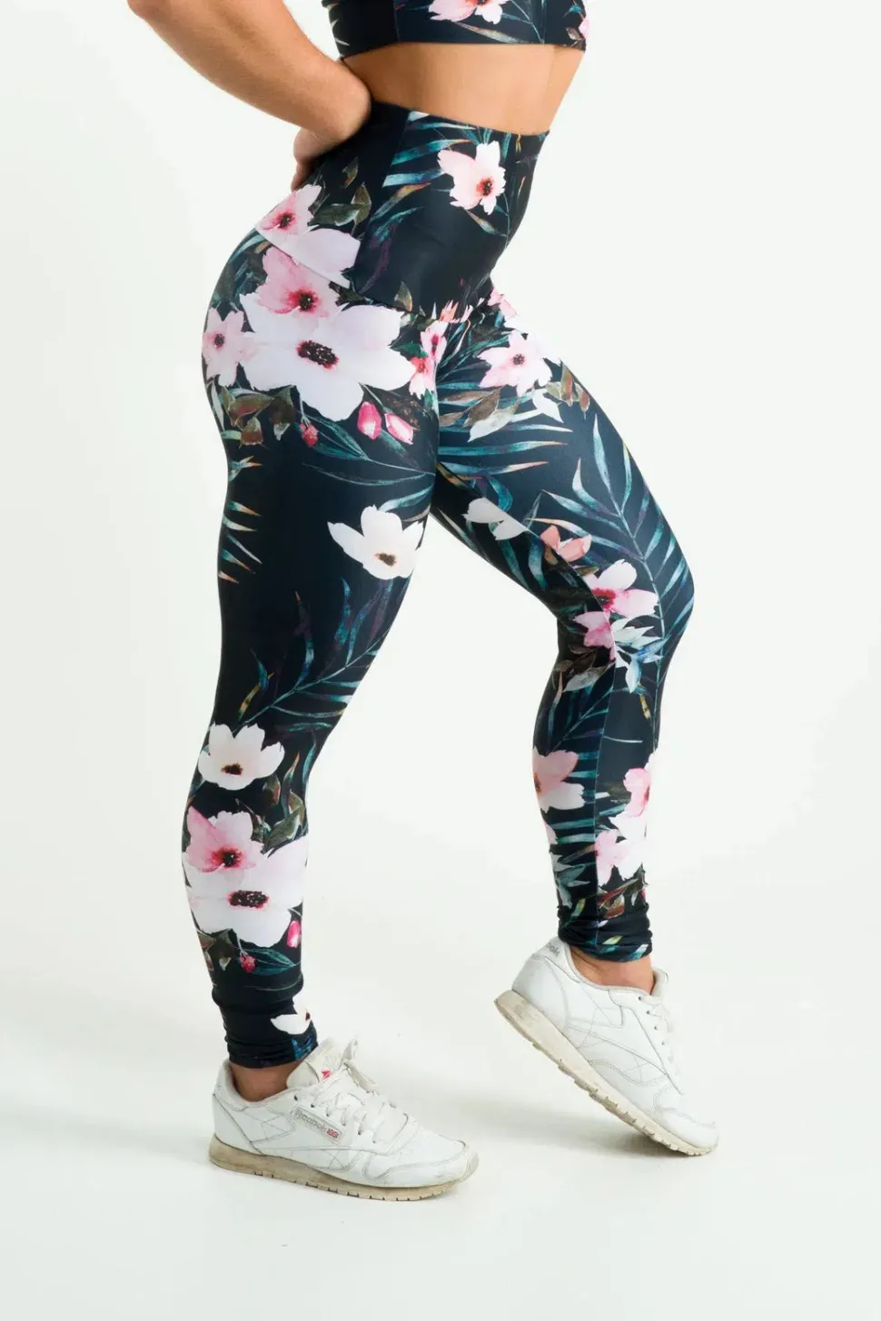 Exotic At Heart Performance - Extra High Waisted Leggings