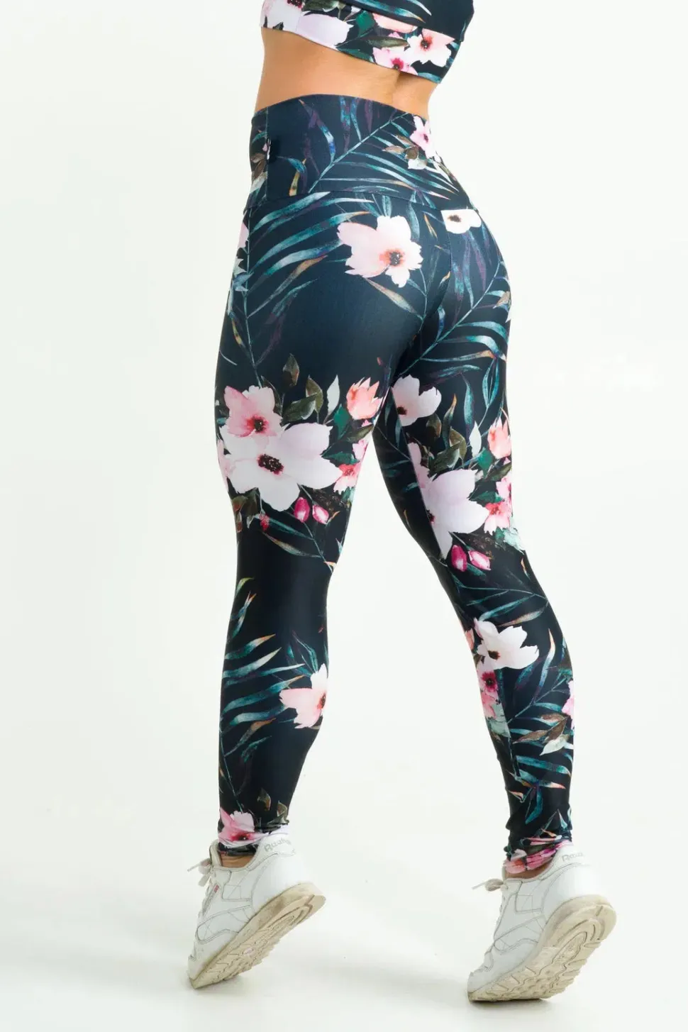 Exotic At Heart Performance - High Waisted Leggings