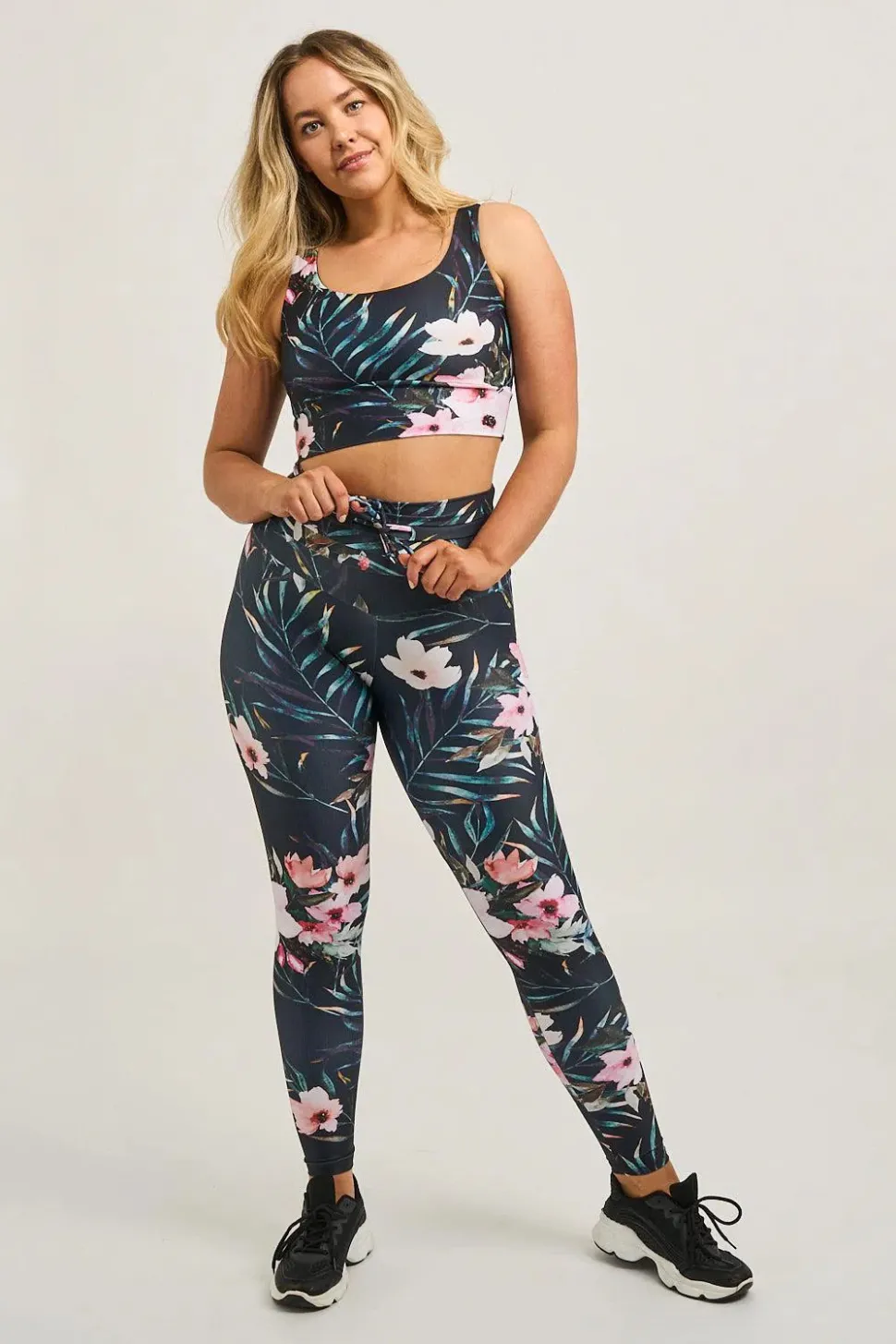 Exotic At Heart Performance - Drawstring High Waisted Leggings