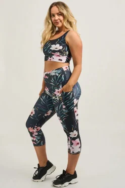 Exotic At Heart Performance - Panel Pocket High Waisted Capri Leggings