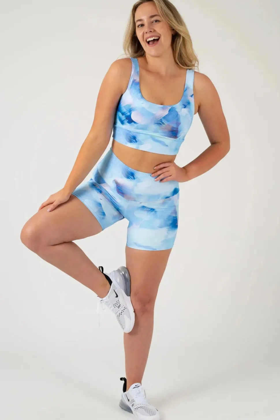 Fluid Performance - High Waisted Booty Shorts