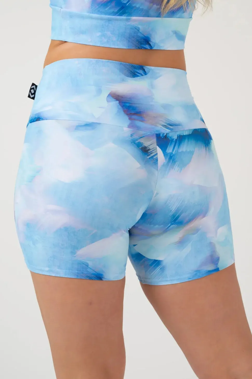 Fluid Performance - High Waisted Booty Shorts