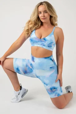 Fluid Performance - High Waisted Long Shorts