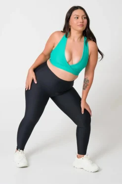 Jade Performance - Cross Over Crop