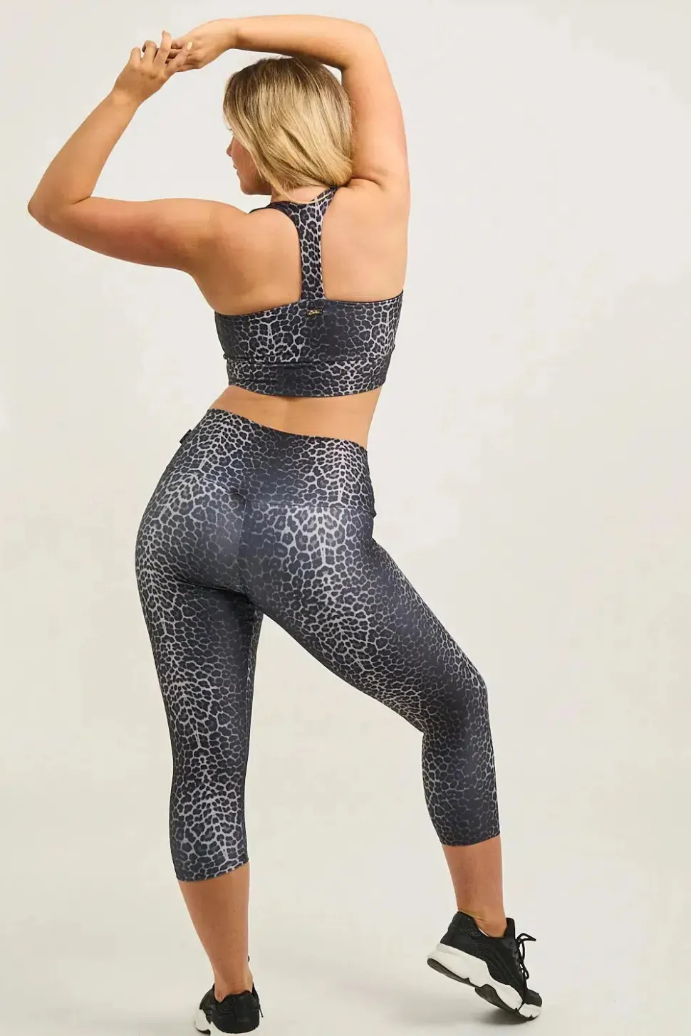 Jag Swag Black Performance - Luxe High Waisted Capri Leggings