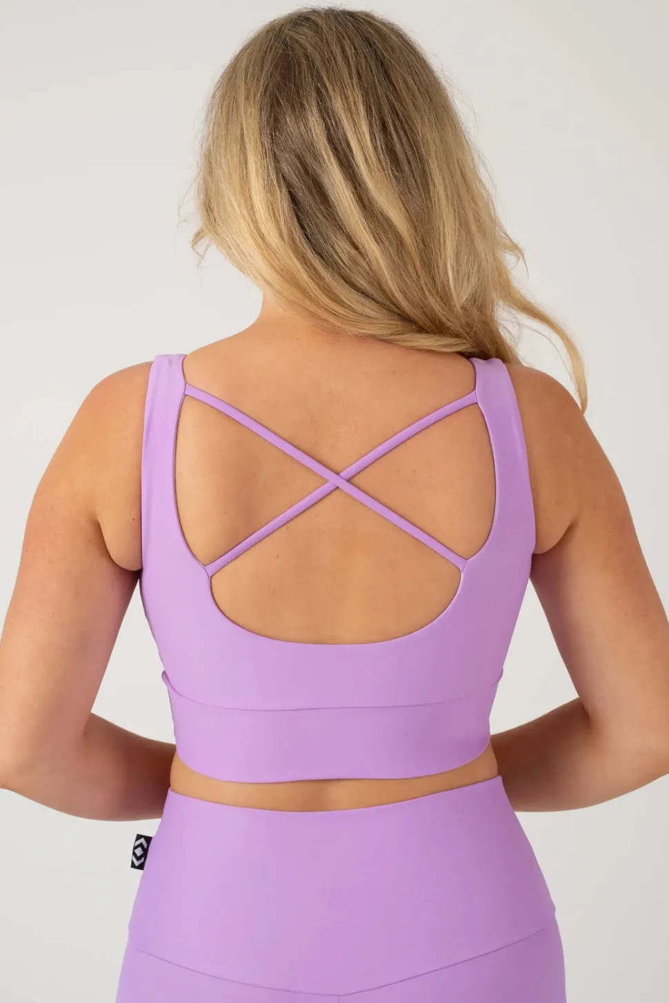 Lilac Performance - Scoop Neck Comfort Crop Top