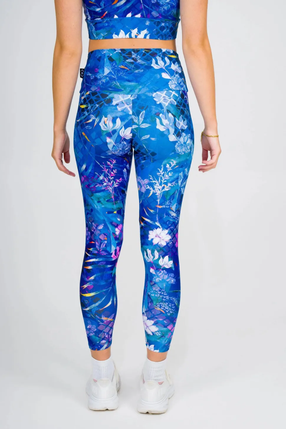 Mermaid Mafia Performance - High Waisted 7/8 Leggings