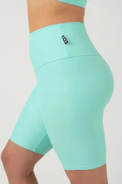 Mint Performance - High Waisted Long Shorts