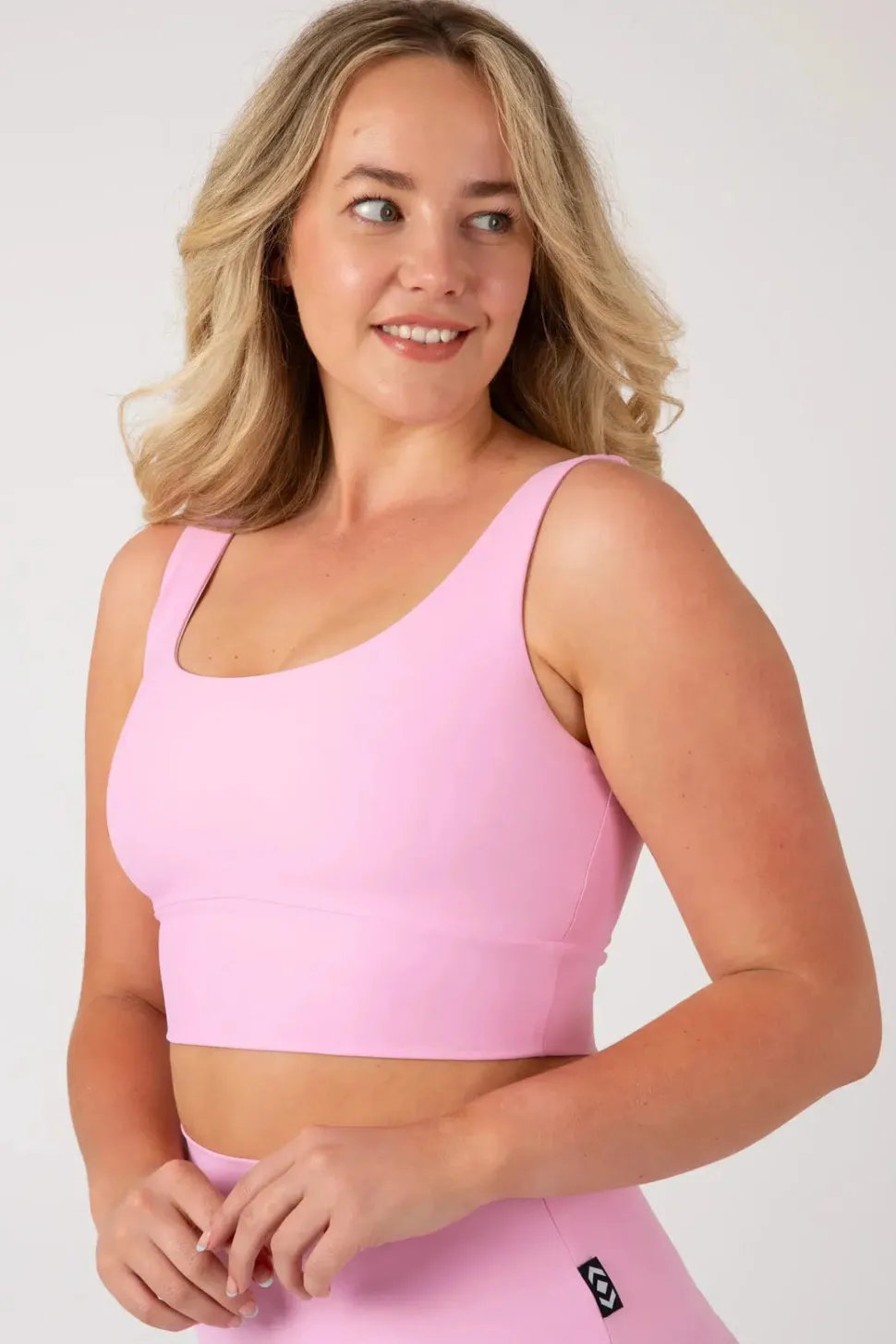 Pastel Pink Performance - Scoop Neck Comfort Crop Top