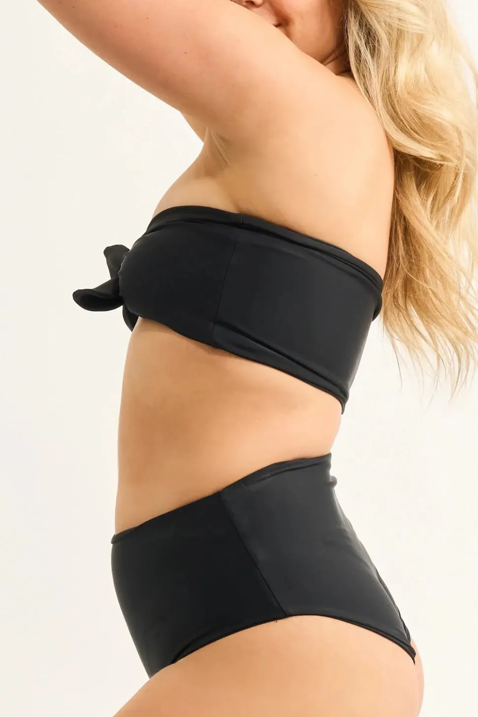 Performance Bandeau Bikini Top - Black