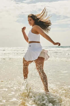 Performance High Waisted Simple Skort - White