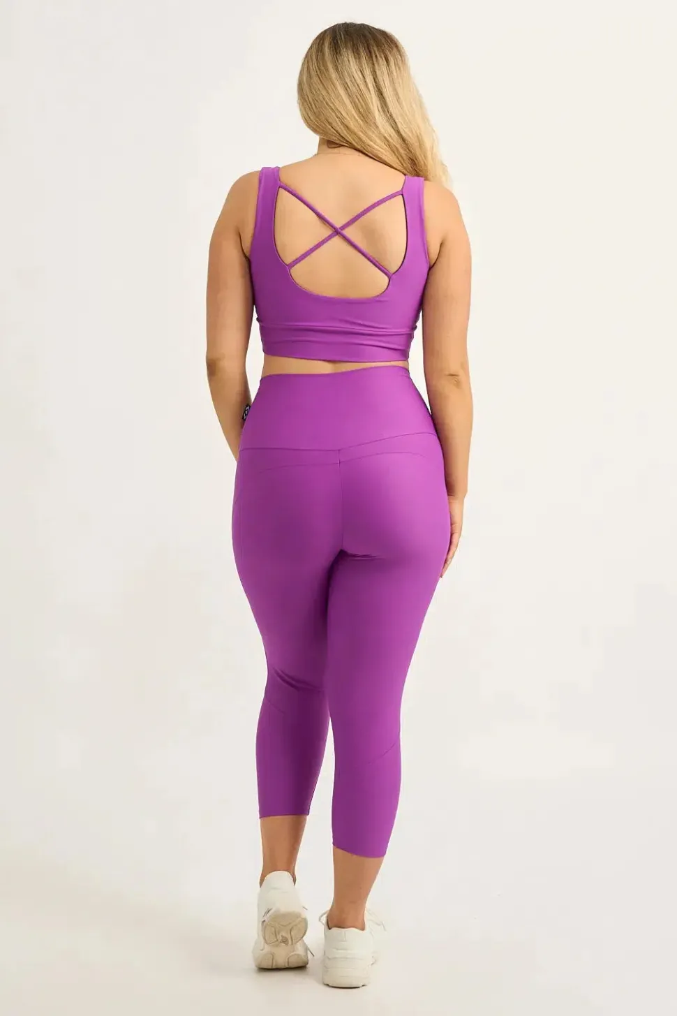 Purple Performance - Pocket Booty Shaper High Waisted Capri Leggings
