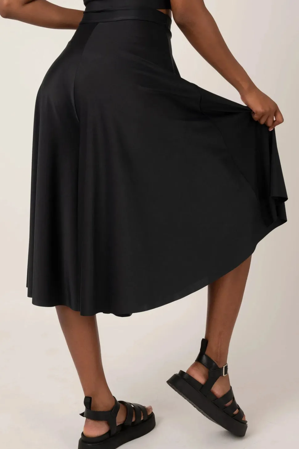 Silky Palazzo Culotte - Black