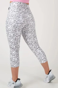 Snow Jag Performance - Panel Pocket Extra High Waisted Capri Leggings