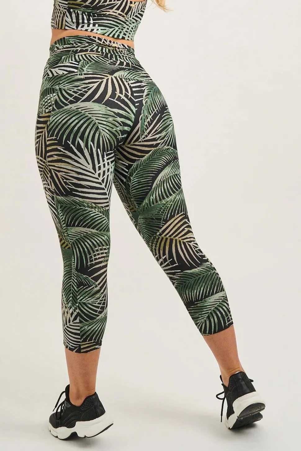 So Frond Of You Performance - Luxe Panel Pocket Drawstring Capri Leggings