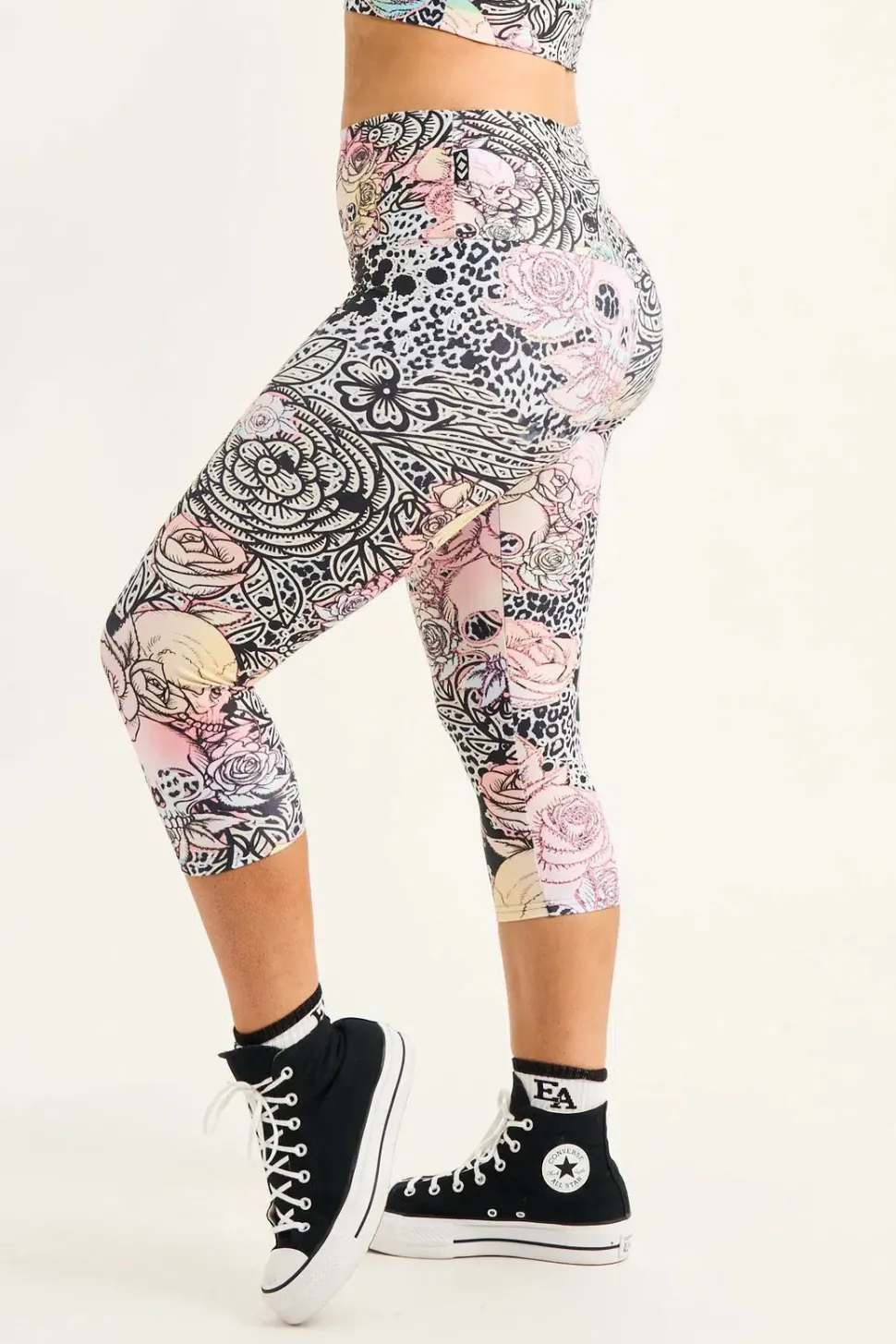 Way Badder Witch Performance - High Waisted Capri Leggings