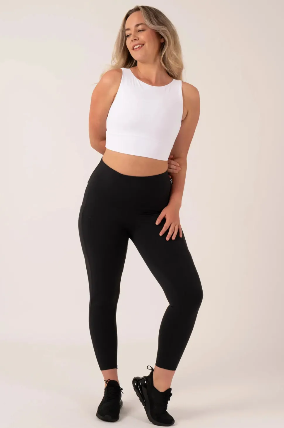 White Body Contouring - Reversible Comfort Crop Top