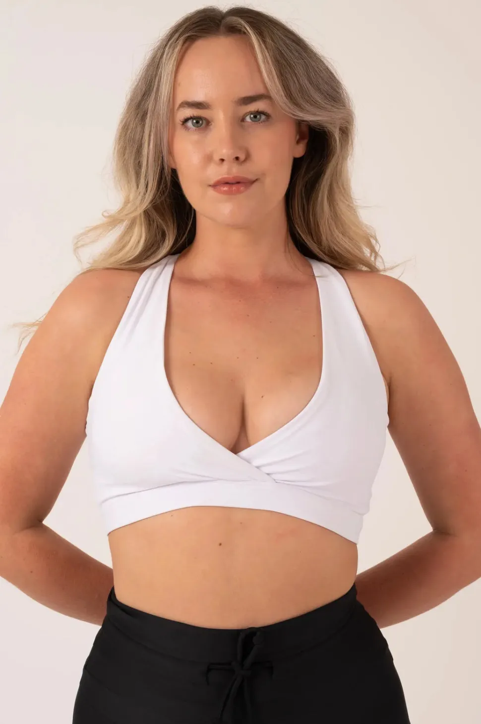 White Performance - Cross Over Crop